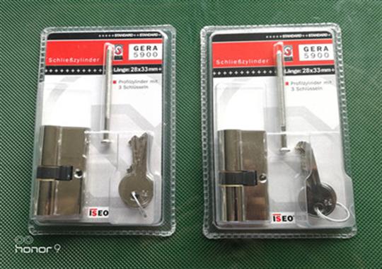 尋找質量過硬的吸塑包裝機，你應該來這里